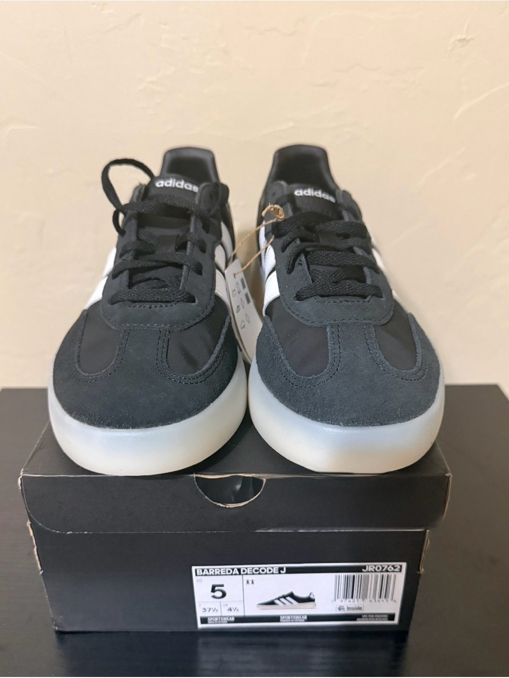 adidas Barreda Decode J Black and White Low-Top Sneakers 6W/5Y
